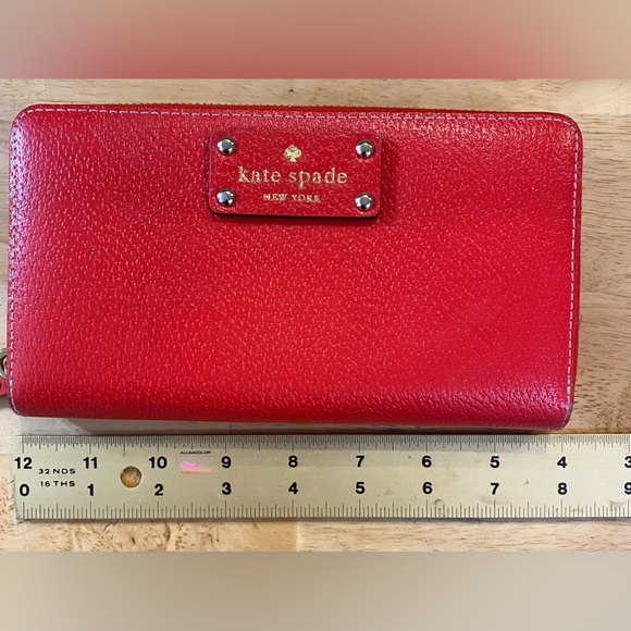 Kate Spade New York "Soffiano" Solid Red Leather Zip Around Wallet! - Picture 15 of 16